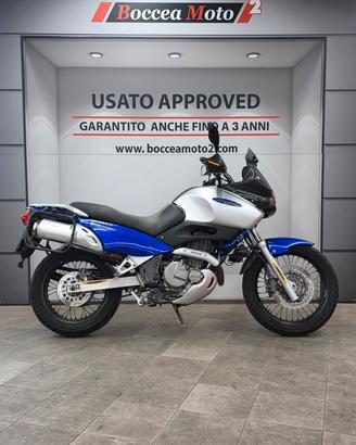 Suzuki XF 650 freewind