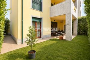 BILOCALE CON GIARDINO E CANTINA