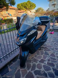 scooter Yamaha Majesty 400 anno 2009 