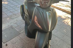 Beverly 300