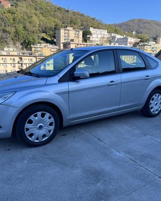 Ford Focus 5p 1.6 tdci 90cv distribuzione fatta
