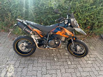 KTM 690 Supermoto - 2007