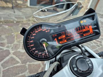 bmw r1200r  perfetta 