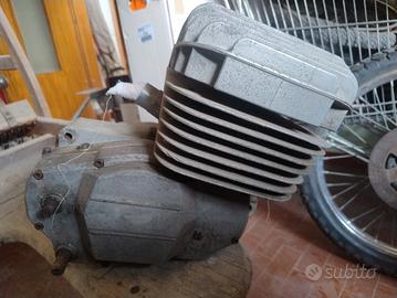 motore penso cross regolarita' 125