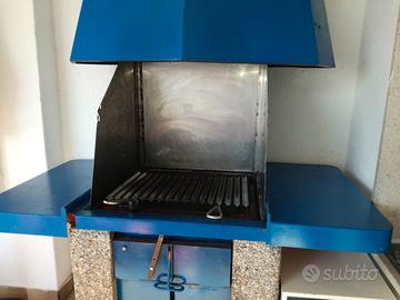 Barbecue muratura e metallo