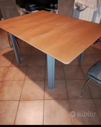 Tavolo soggiorno cucina camera pranzo 