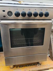 Cucina gas con forno elettrico tecnogas