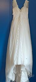 Splendido abito da sposa sartoriale