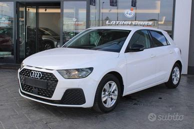 Audi A1 25 1.0 tfsi Con TELECAMERA & CARPLAY