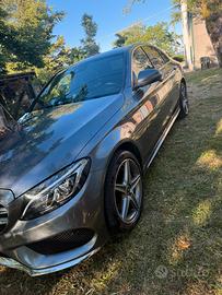 Mercedes c220 4matic del 2018