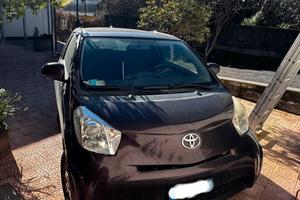 "Toyota iQ 1.0 Benzina 68 CV – Citycar compatta