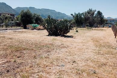 Terreno agricolo piano, 1100 mq