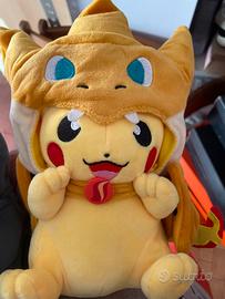 Peluche pokemon pikachu