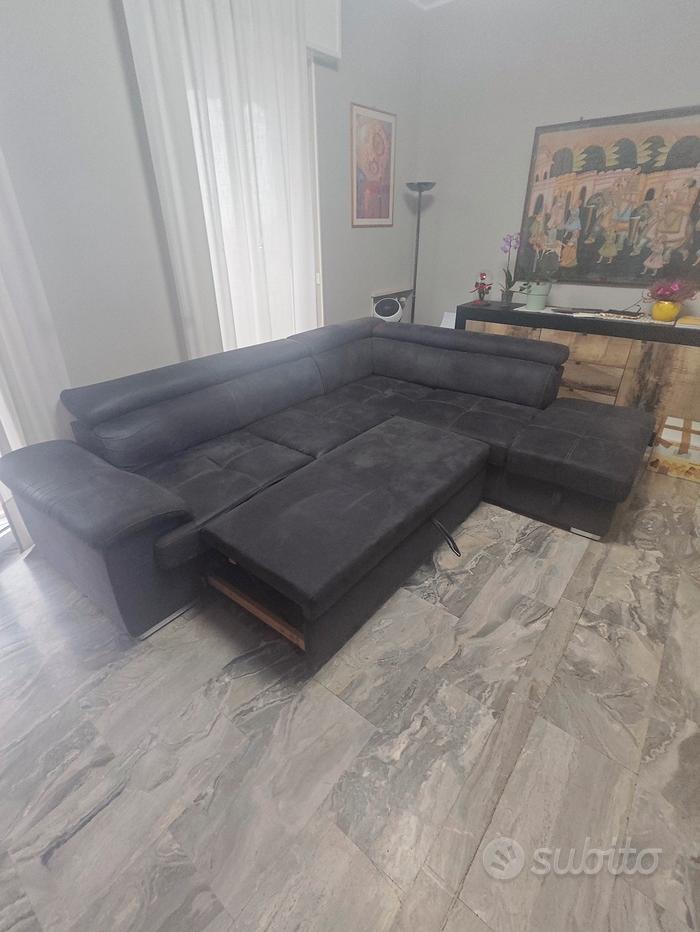 Divano angolare Mobili usati