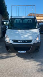 Iveco daily 35c10 ribalt. trilaterale anno 2011