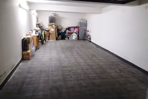 3 vani con ampio garage