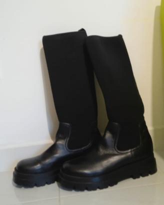 Stivali neri
