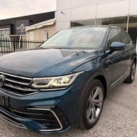 VOLKSWAGEN Tiguan 2.0 TDI 150 CV SCR DSG R-Line