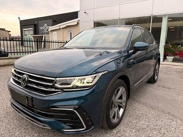 VOLKSWAGEN Tiguan 2.0 TDI 150 CV SCR DSG R-Line