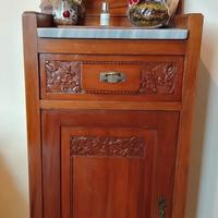 comodino d'epoca € 50,00