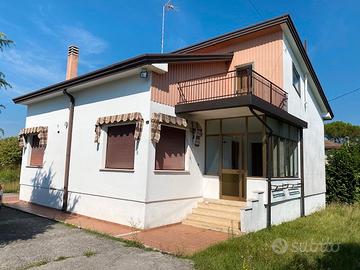 Fontanafredda casa singola euro 167.000,00