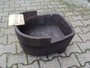 Tinozza ovale depoca in castagno per vino