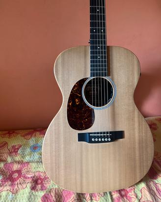 Chitarra acustica mancina