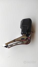 Deragliatore anteriore Shimano 105 Di2 FD-R7150