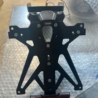 Portatarga lightech per Ducati Hypetmotard 821/939