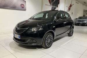 Lancia Ypsilon 1.0 FireFly 5 porte S&S Hybrid...
