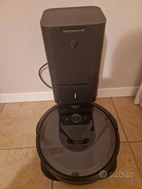 Robot aspirapavimenti e lavapavimenti