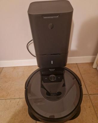 Robot aspirapavimenti e lavapavimenti