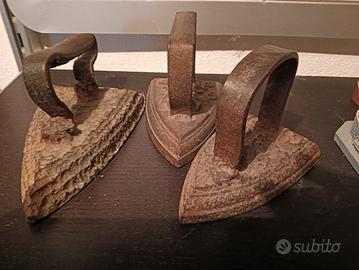 antichi ferri da stiro in ghisa vintage 