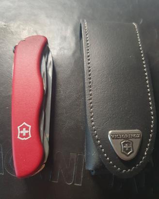 coltello svizzero 