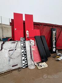 Insegne retroilluminate