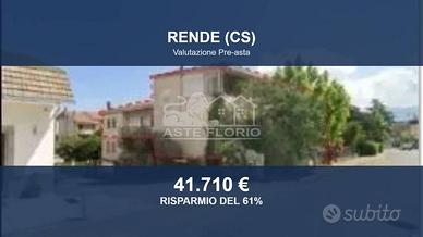 Immobile in asta di 249 m² con più di 5 locali a R
