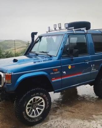MITSUBISHI PAJERO 2.5 TD (1990)