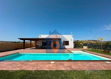 Portopalo Villa Con Spazio Esterno E Piscina