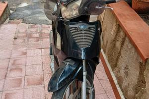 moto kymco 125 people