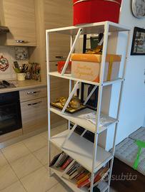 scaffale bianco 