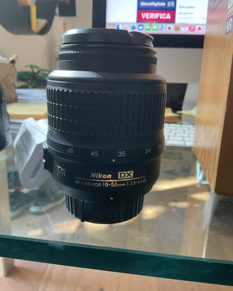 Nikon d3400 con doppio obiettivo