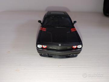 Dodge Challenger 1 24 Maisto Modellino Auto 