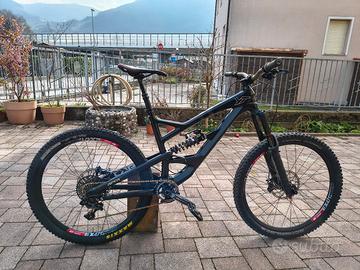 MTB Enduro YT Capra Carbon  27,5