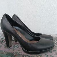 Décolleté Mauro Leone