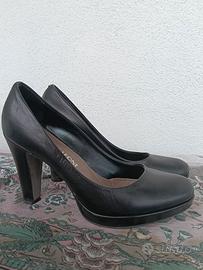 Décolleté Mauro Leone