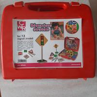 gioco cartelli stradali bambini