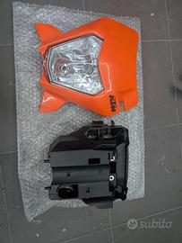 Faro + Mascherina + Supporto KTM 690 Enduro 2024