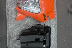 Faro + Mascherina + Supporto KTM 690 Enduro 2024
