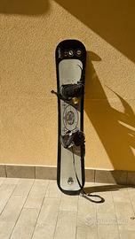 snowboard freestyle con attacchi