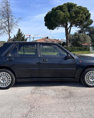 Lancia Delta 2.0i.e. turbo 16V HF integrale